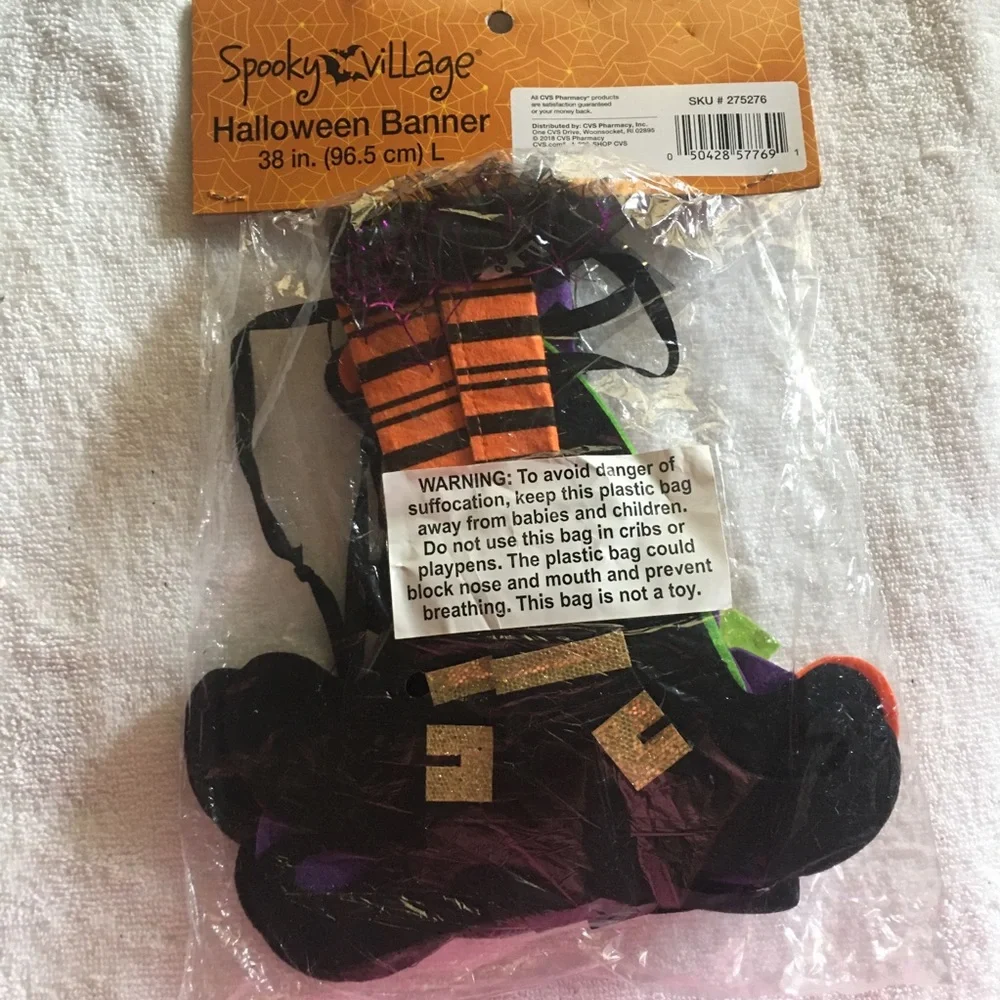 NWT Halloween banner 🎃 👻